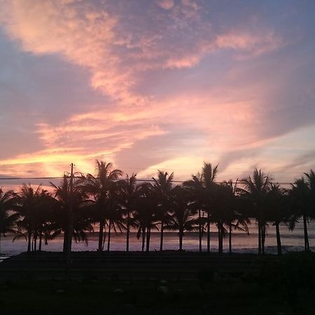 Coconut Beach Homestay Beinan Esterno foto